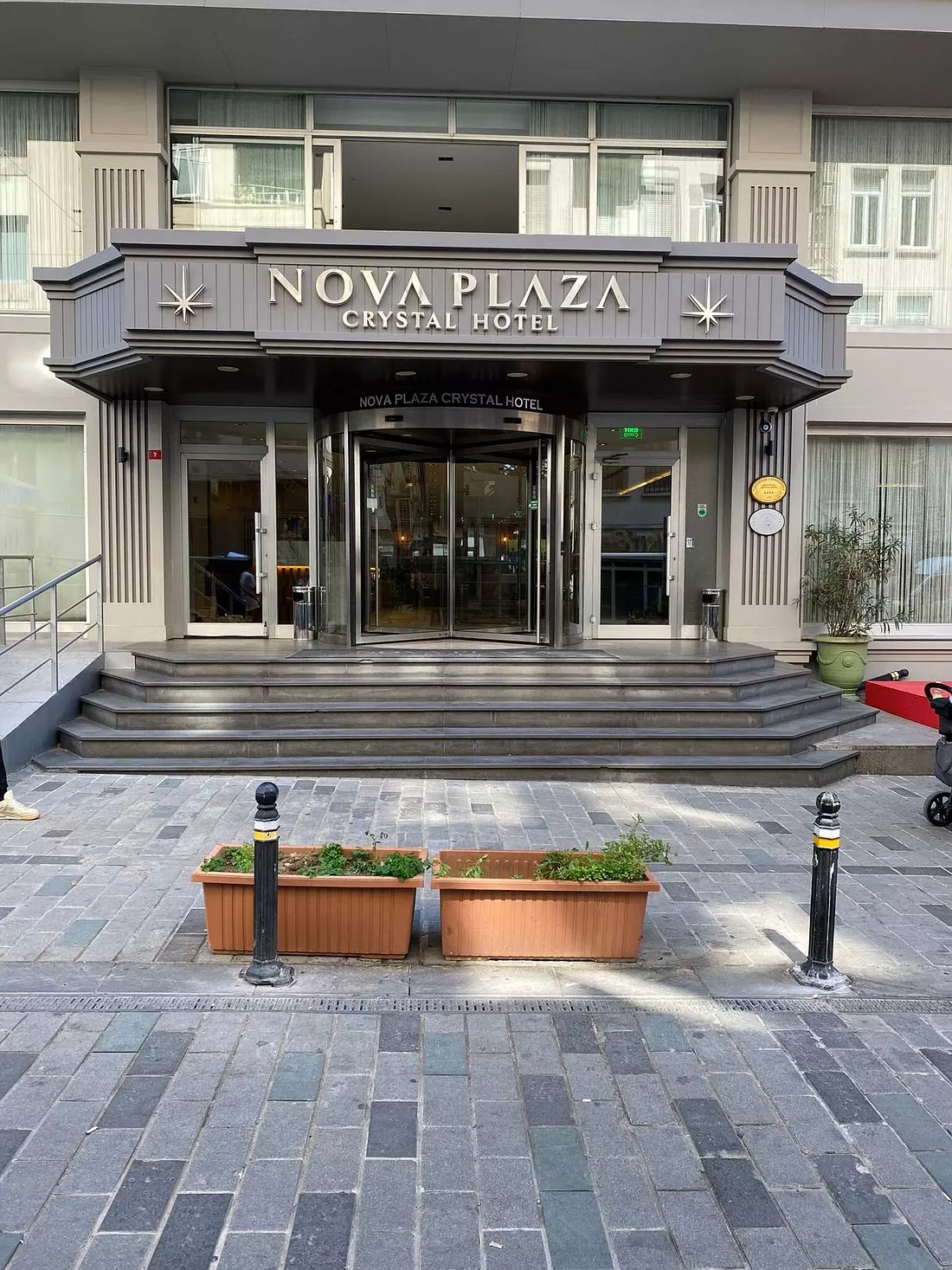 nova-plaza-crystal-hotel (2).jpg